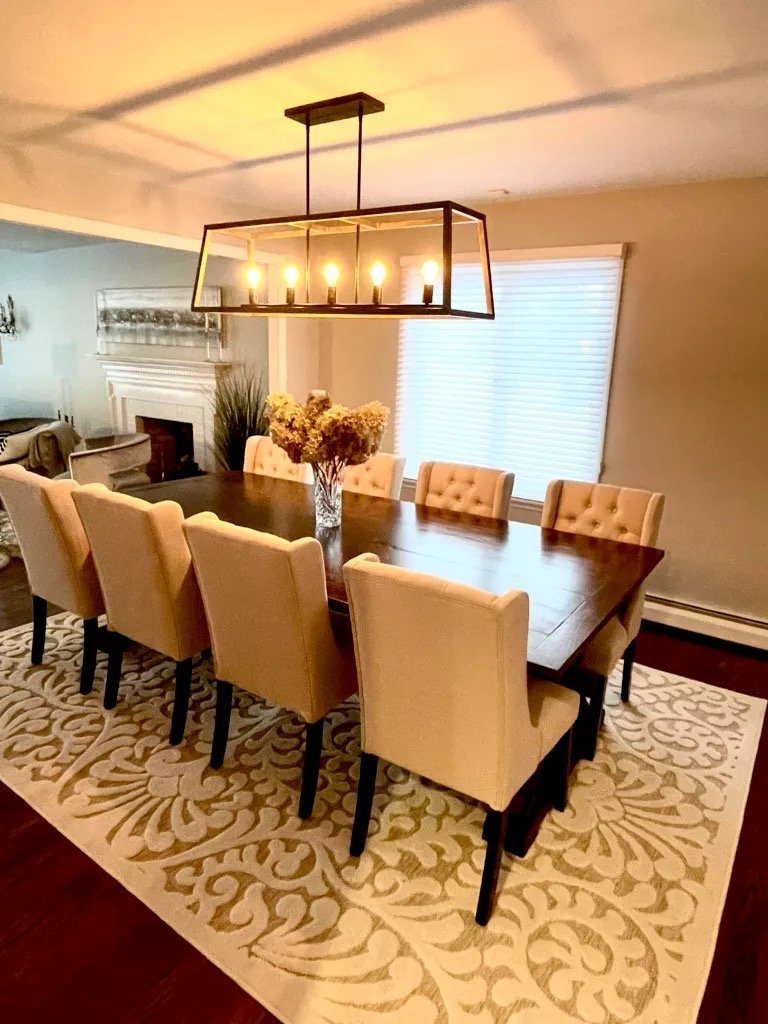 Dining room lighting